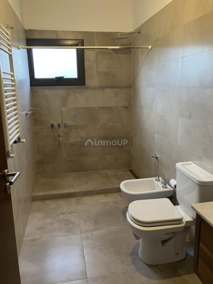 Casa en Alquiler en Guaymallen, Mendoza