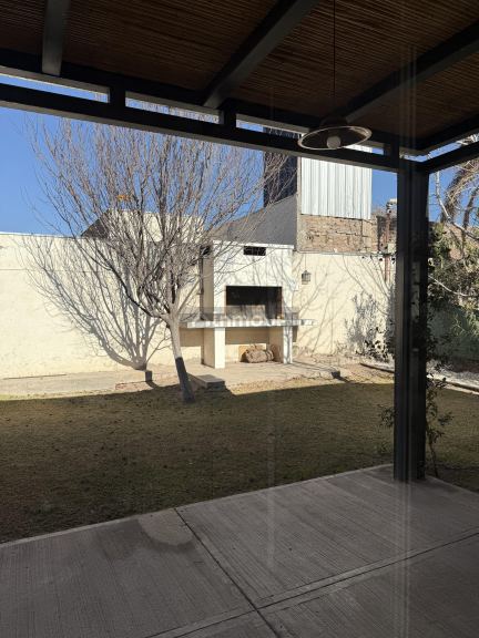 Casa en Alquiler en Guaymallen, Mendoza