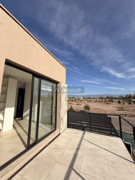 Departamento en Alquiler en Maipu, Mendoza