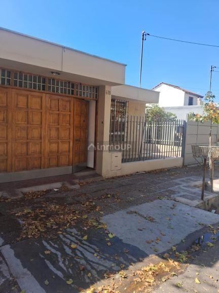 Casa en Alquiler en Godoy Cruz, Mendoza