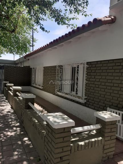 Casa en Alquiler en Godoy Cruz, Mendoza