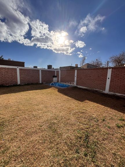 Casa en Alquiler en Rivadavia, San Juan