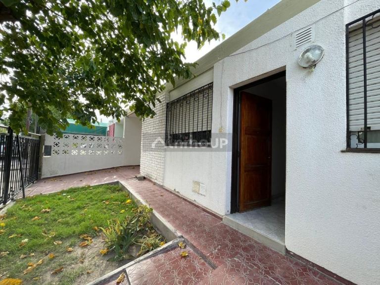 Casa en Alquiler en Rivadavia, San Juan