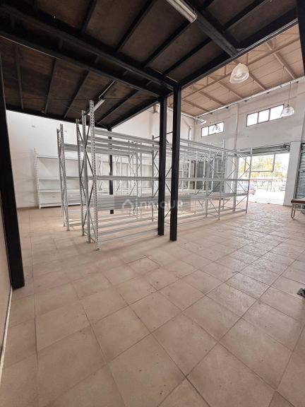 Local Comercial en Venta en Chimbas, San Juan