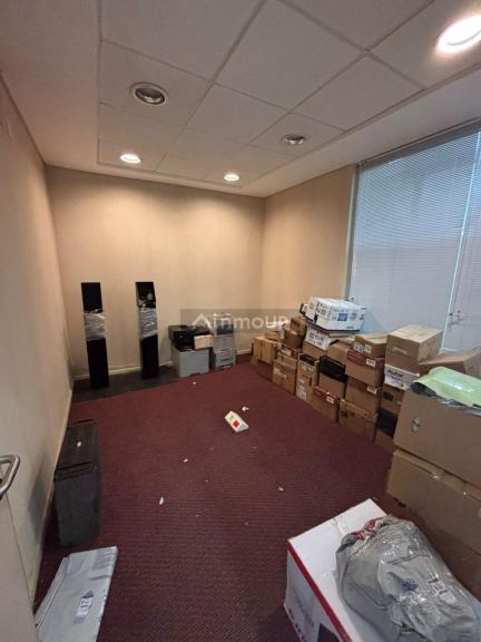 Local Comercial en Alquiler en Capital, San Juan - $ 11.000.000 | Inmoup - 10