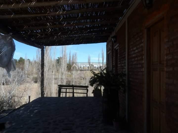 Cabaña en Venta en Calingasta, San Juan