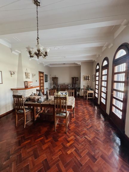 Chalet en Venta en Capital, San Juan
