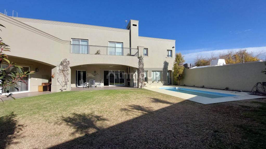 Casa en Venta en Capital, San Juan