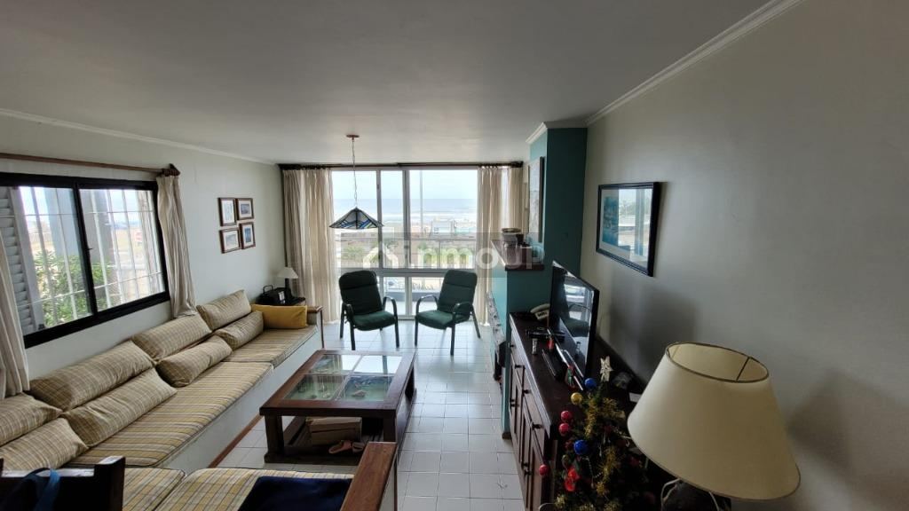 Departamento en Venta en Pinamar, Buenos Aires Costa Atlantica