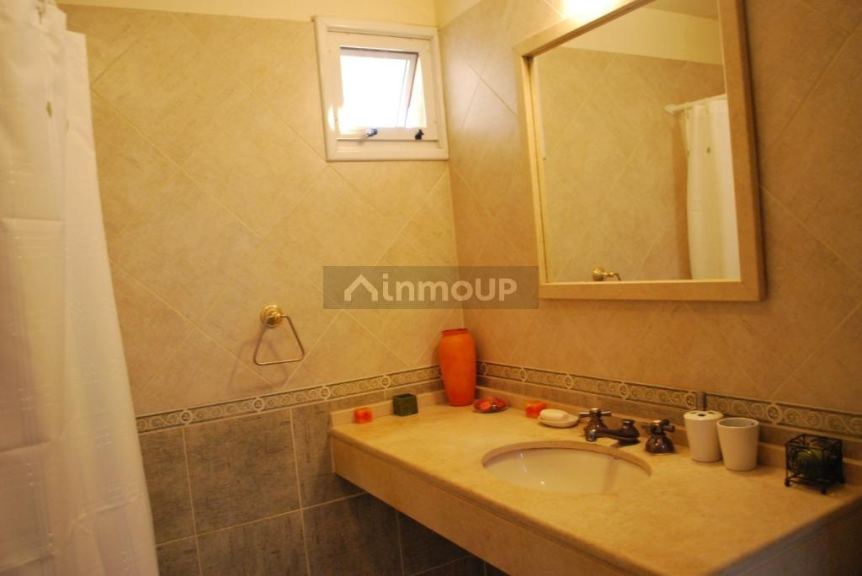Casa en Venta en Capital, San Juan