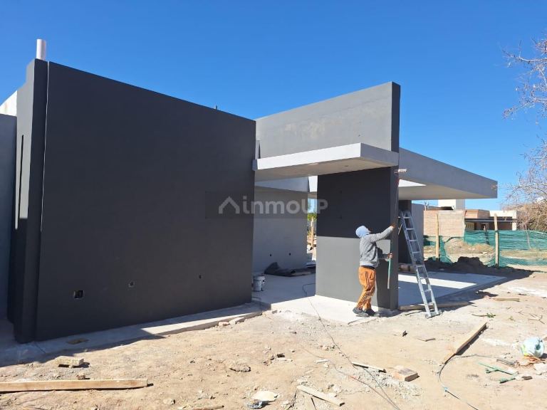 Chalet en Venta en Rivadavia, San Juan