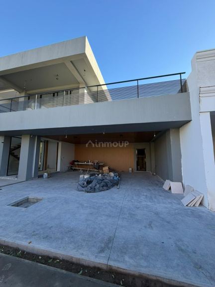 Casa en Alquiler en Rivadavia, San Juan