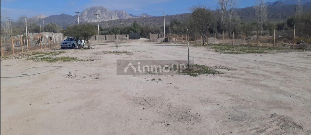 Terreno en Venta en Ullum, San Juan
