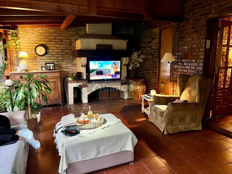 Casa en Venta en Capital, Mendoza
