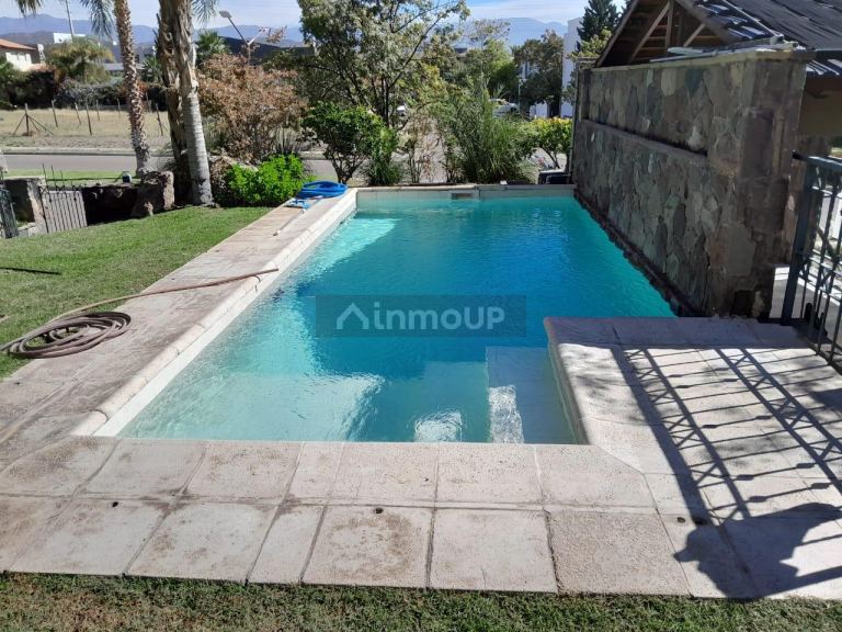 Casa en Venta en Godoy Cruz, Mendoza