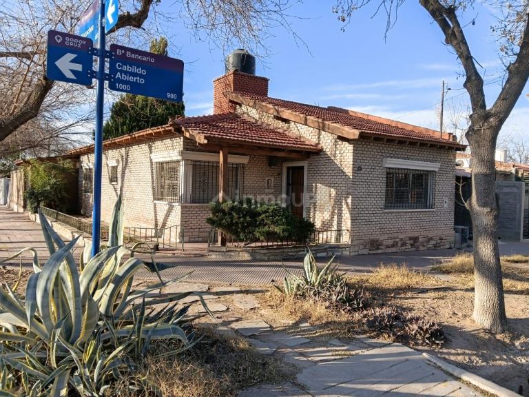 Casa en Venta en Godoy Cruz, Mendoza