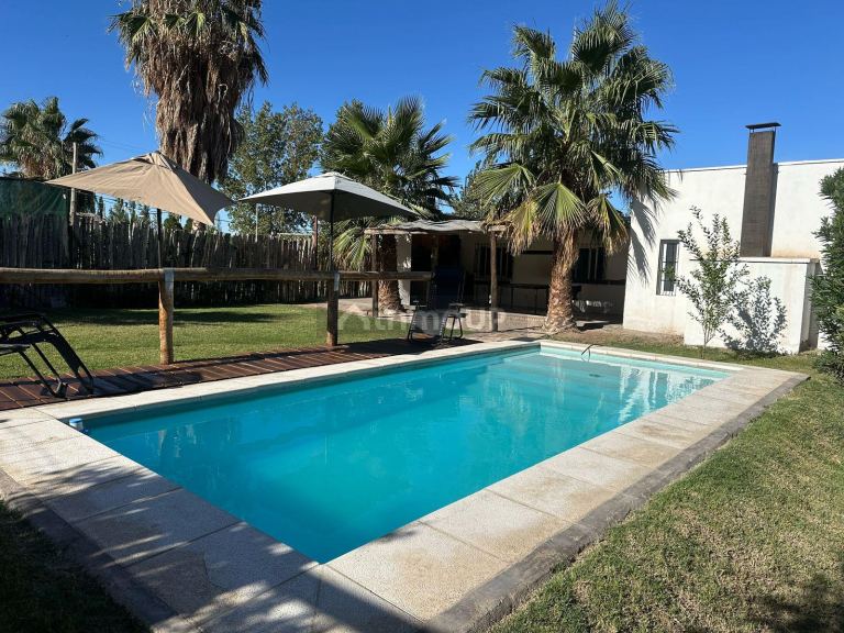 Casa en Venta en Las Heras, Mendoza