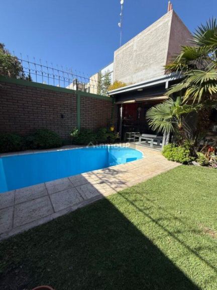 Casa en Venta en Guaymallen, Mendoza