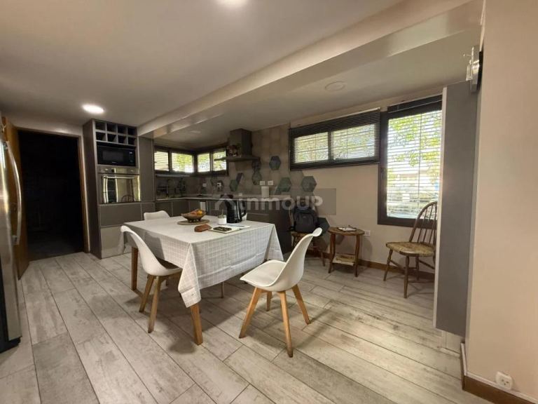 Casa en Venta en Guaymallen, Mendoza