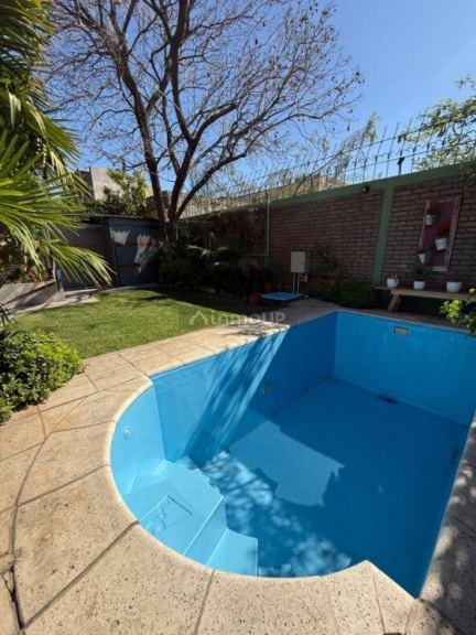 Casa en Venta en Guaymallen, Mendoza