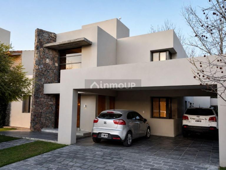 Casa en Alquiler en Guaymallen, Mendoza