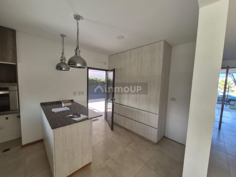 Casa en Alquiler en Las Heras, Mendoza