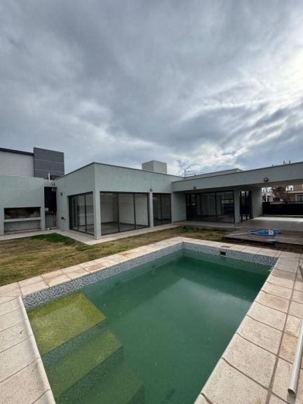 Casa en Venta en Lujan de Cuyo, Mendoza