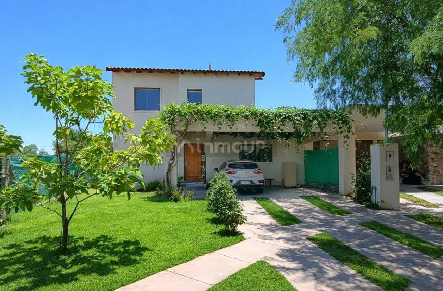 Casa en Venta en Lujan de Cuyo, Mendoza