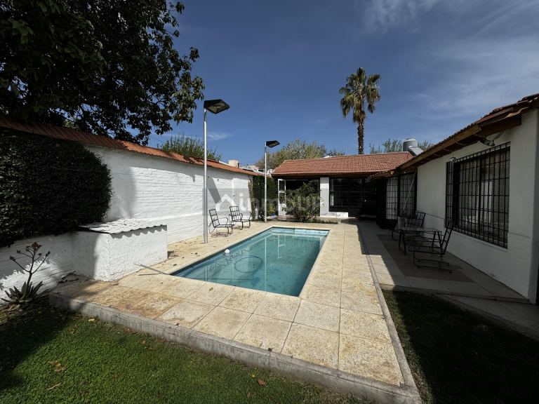 Casa en Venta en Godoy Cruz, Mendoza