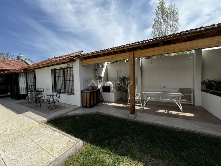 Casa en Venta en Godoy Cruz, Mendoza