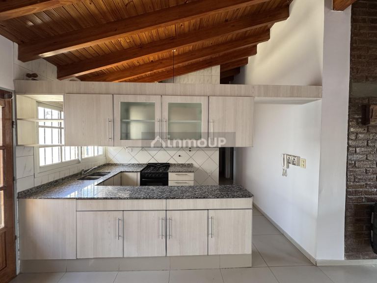 Casa en Alquiler en Maipu, Mendoza