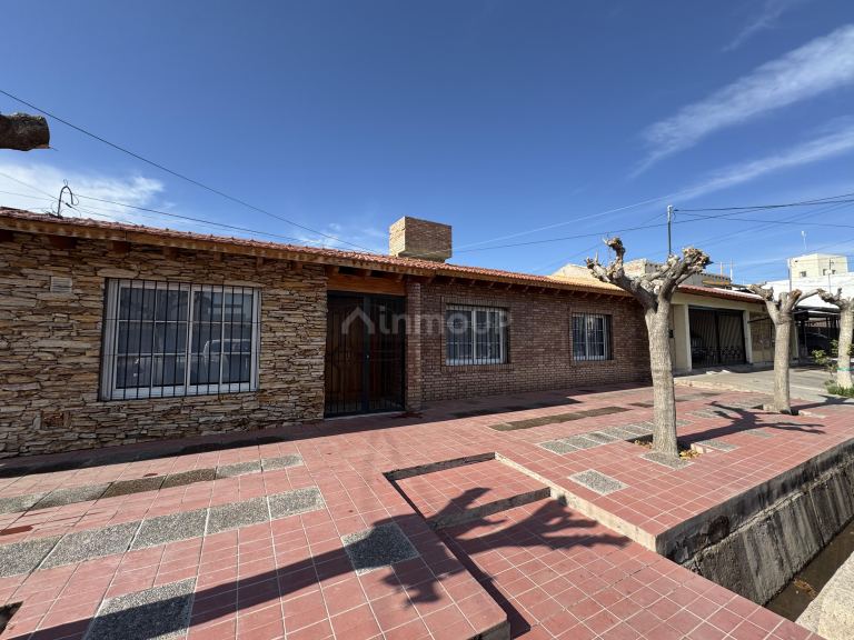 Casa en Alquiler en Maipu, Mendoza