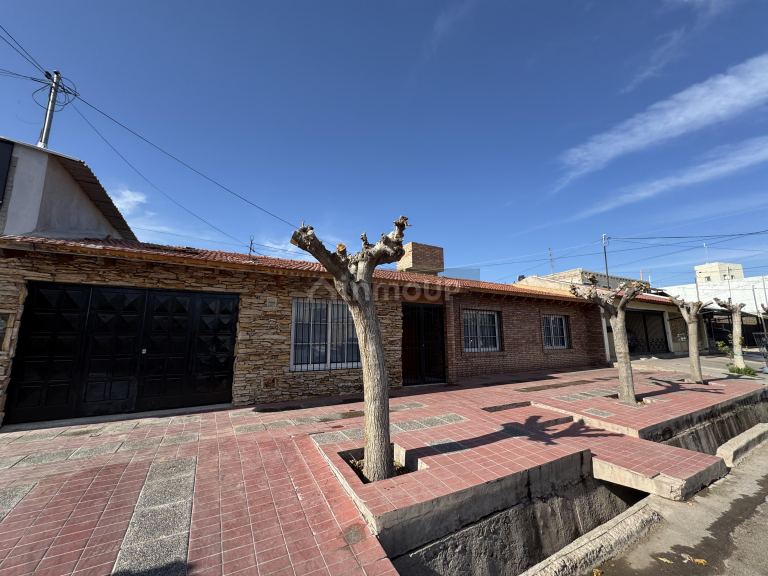 Casa en Alquiler en Maipu, Mendoza