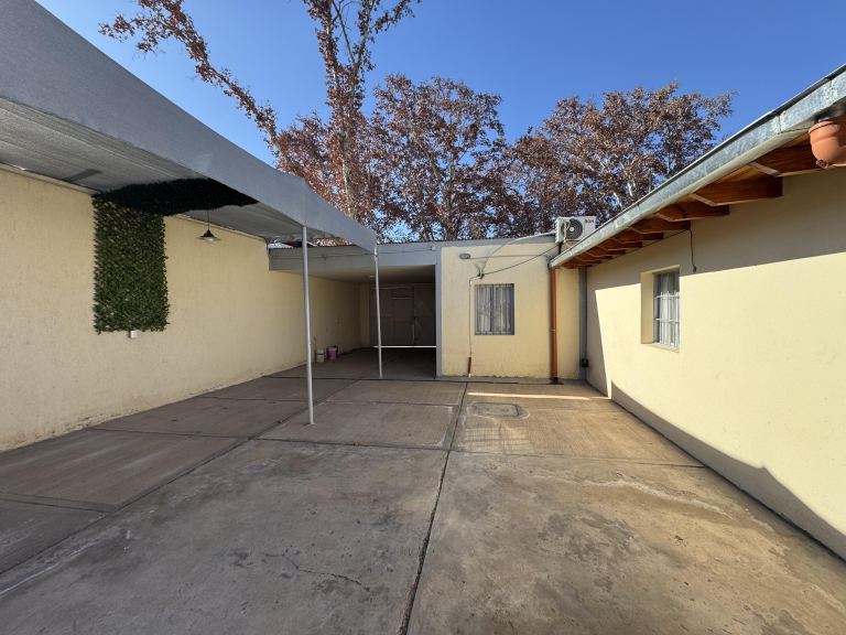 Casa en Alquiler en Maipu, Mendoza