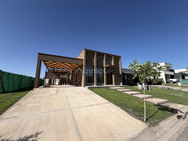 Casa en Venta en Lujan de Cuyo, Mendoza