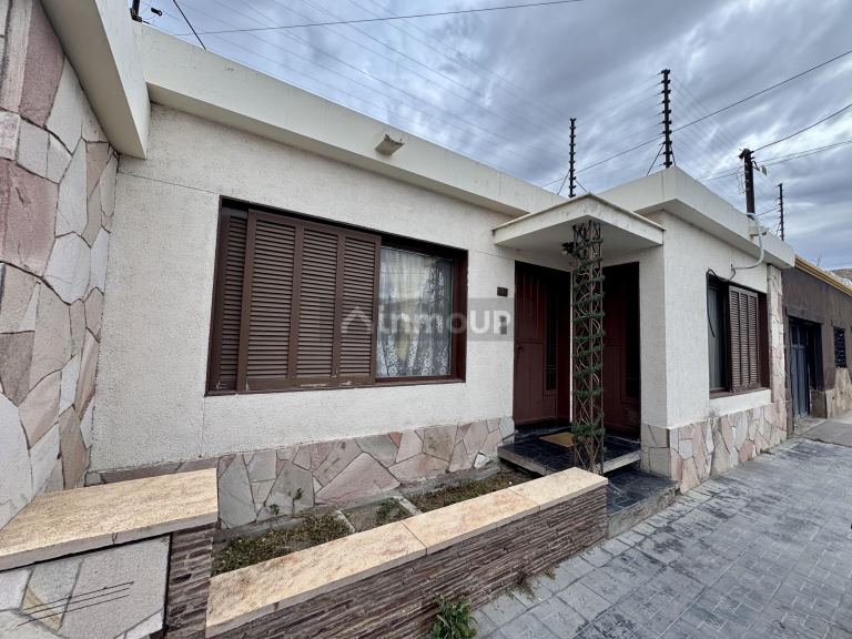 Casa en Alquiler en Maipu, Mendoza