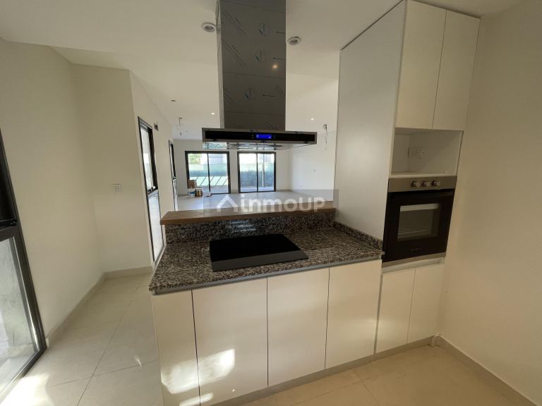 Casa en Alquiler en Lujan de Cuyo, Mendoza