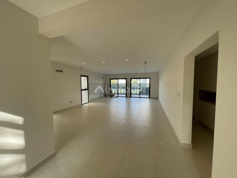 Casa en Alquiler en Lujan de Cuyo, Mendoza