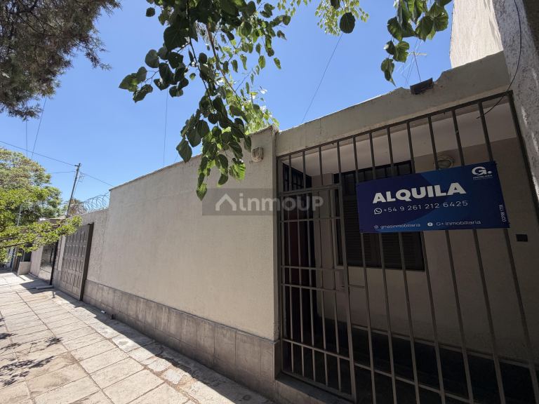 Casa en Alquiler en Godoy Cruz, Mendoza