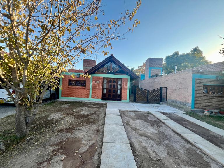 Casa en Venta en Guaymallen, Mendoza
