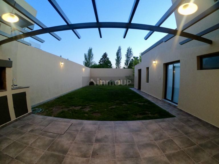 Casa en Alquiler en Maipu, Mendoza - USD 1.300 | Inmoup - 17