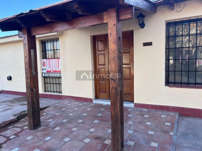 Casa en Alquiler en Guaymallen, Mendoza