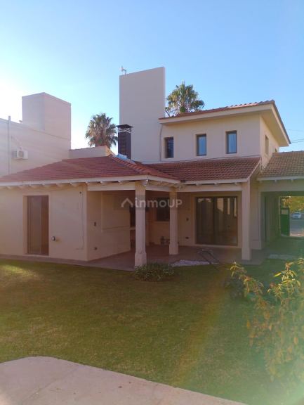 Casa en Alquiler en Maipu, Mendoza