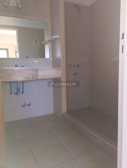 Casa en Alquiler en Maipu, Mendoza