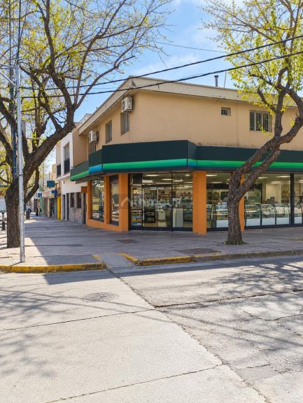 Local Comercial en Alquiler en Godoy Cruz, Mendoza