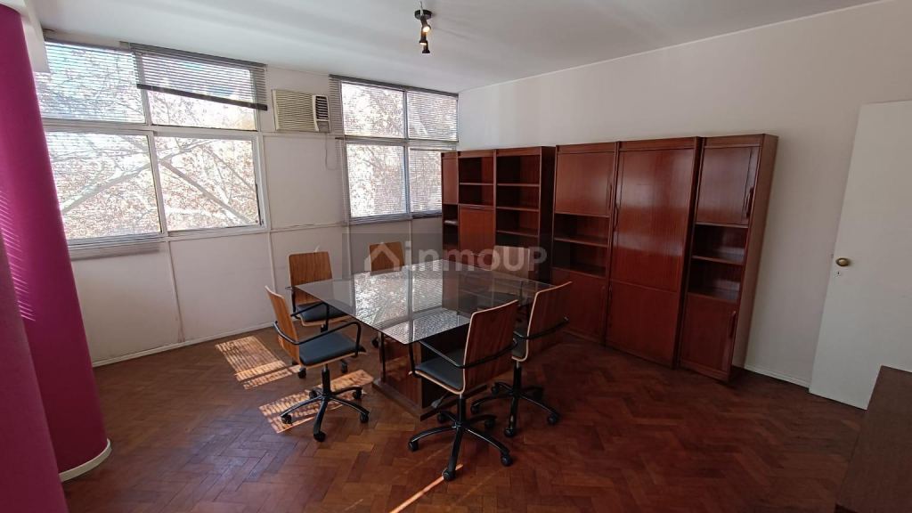 Oficina en Venta en Capital, Mendoza