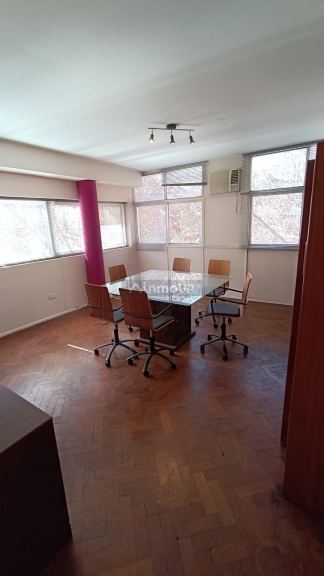 Oficina en Venta en Capital, Mendoza
