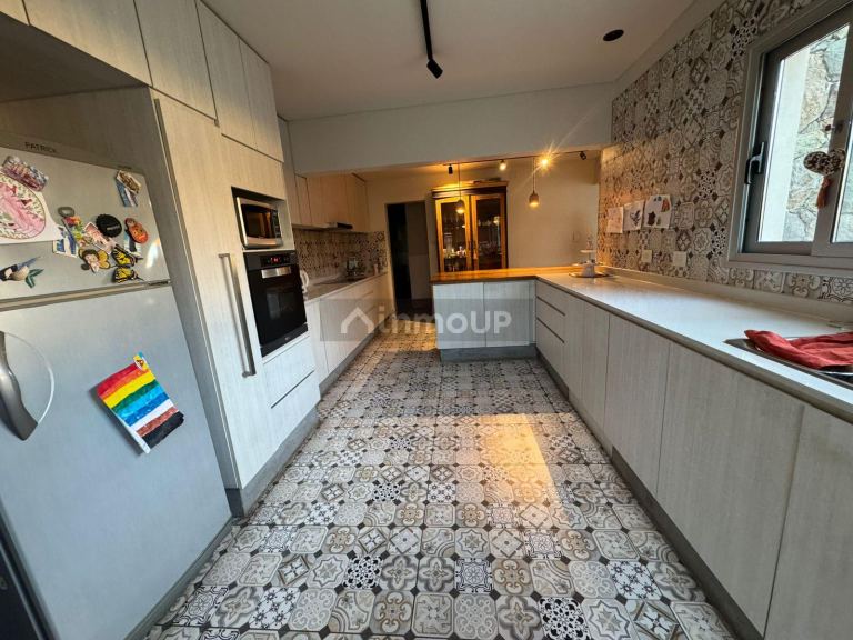 Casa en Venta en Guaymallen, Mendoza