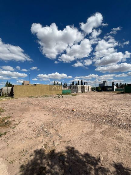 Lote en Venta en Maipu, Mendoza