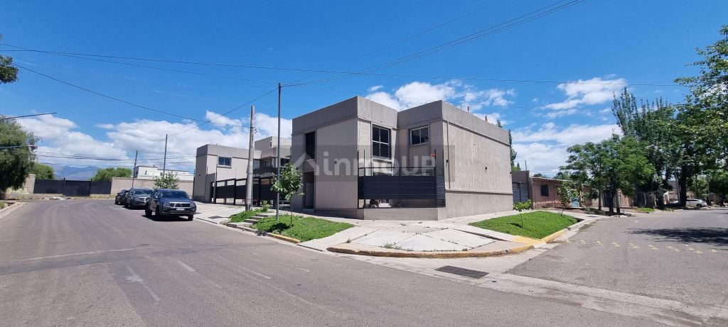 Departamento en Venta en Godoy Cruz, Mendoza